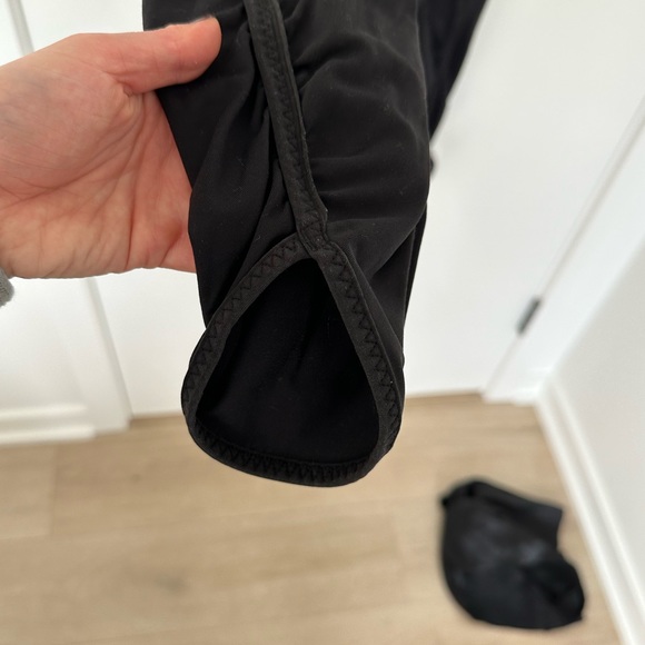 Lululemon black leggings - Picture 3 of 3